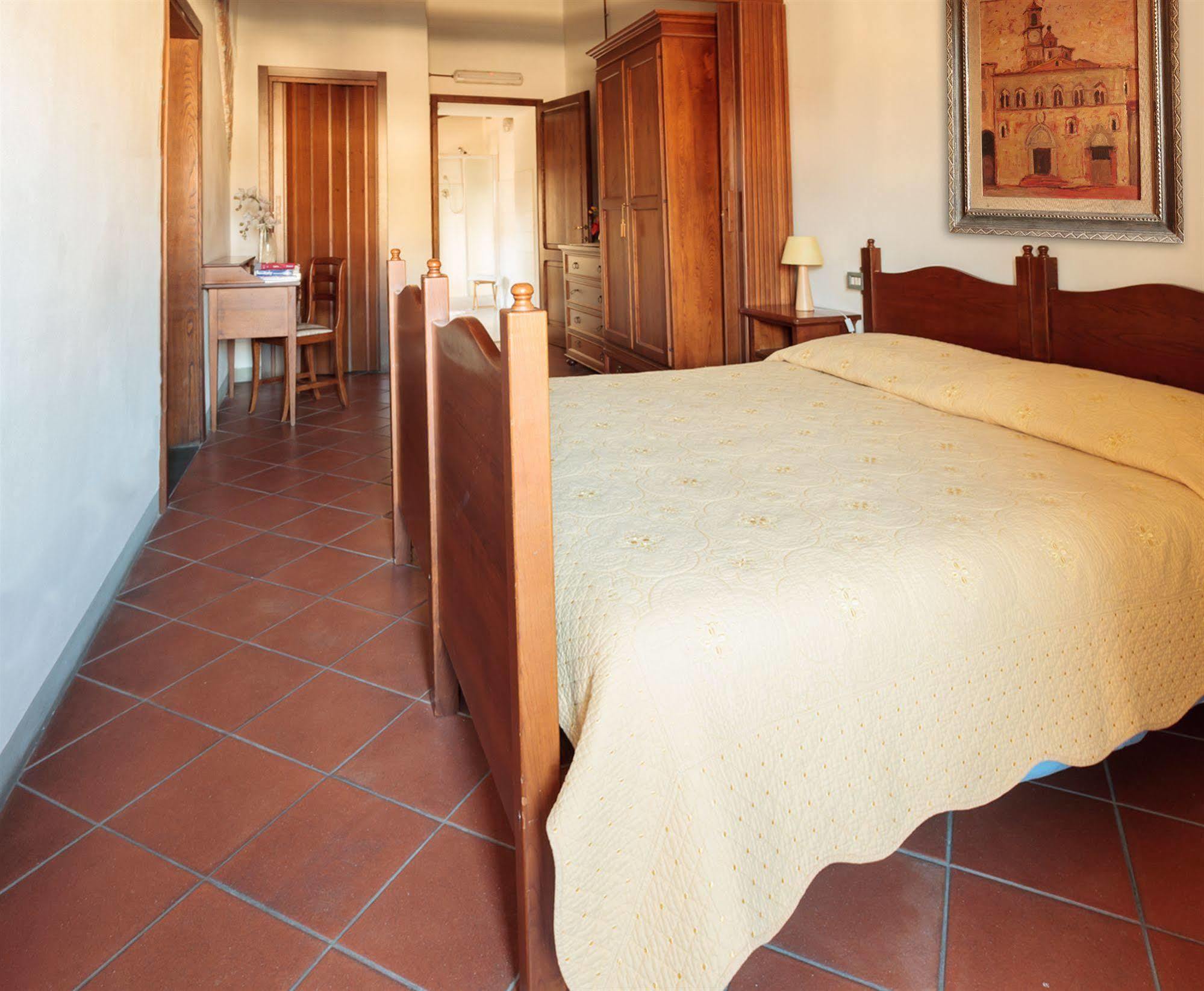 Residenza Antica Canonica Città di Castello Exterior foto